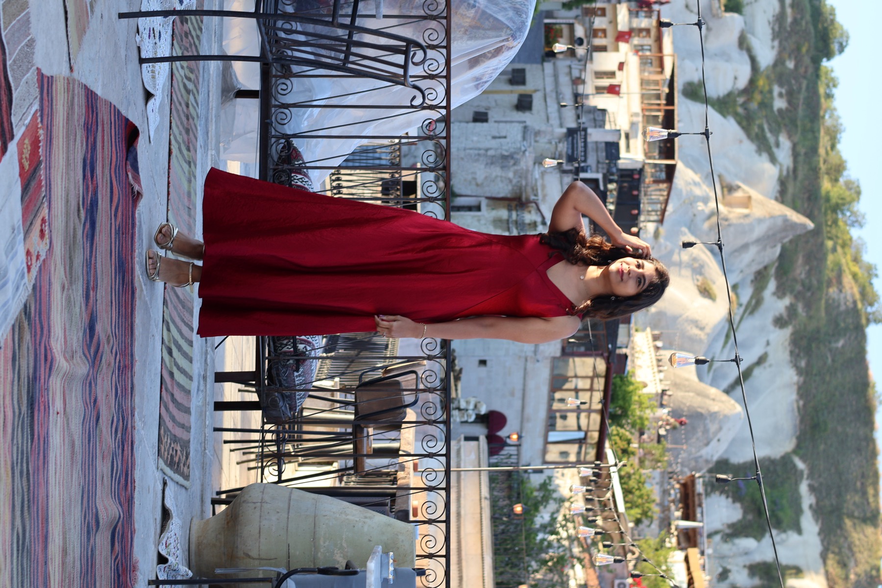 Second rooftop view over Göreme