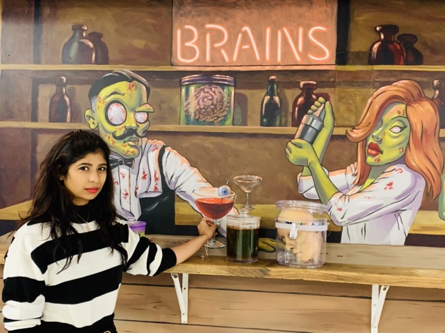 Fun at Museum of Illusions 4