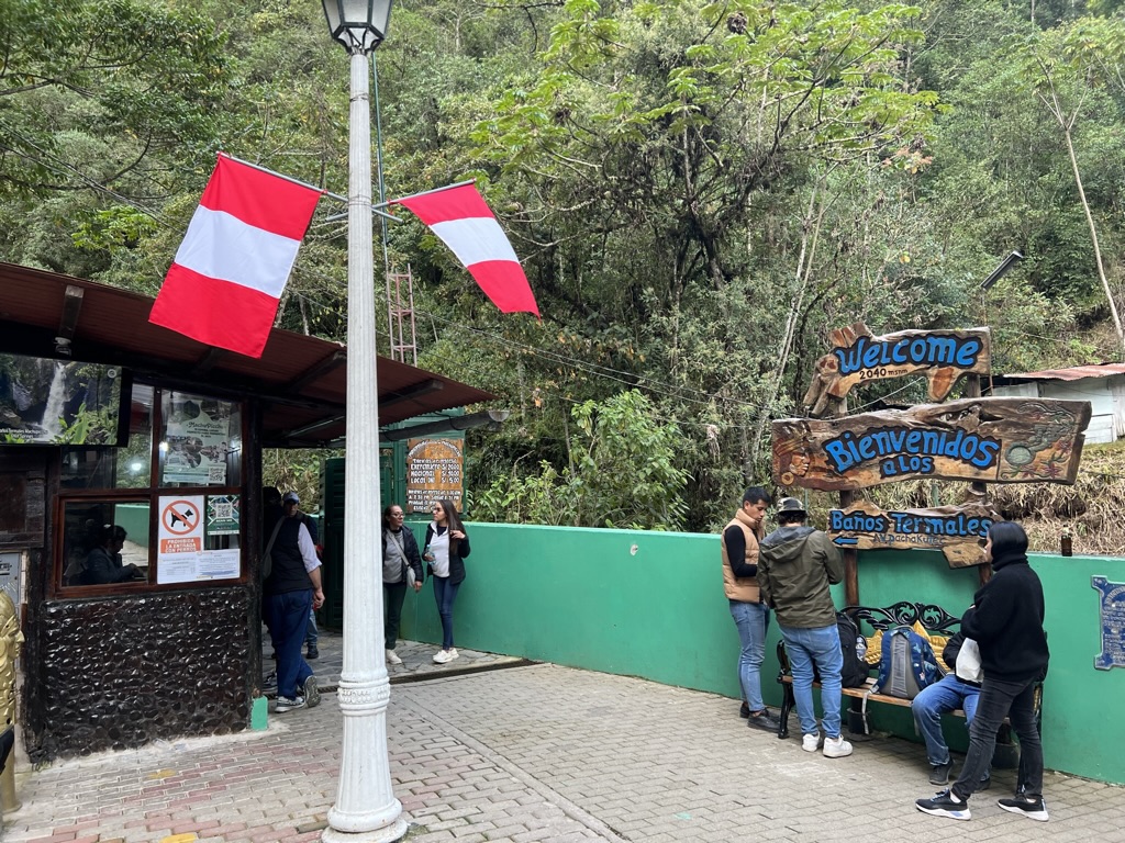 Cataratas de Aguas Calientes