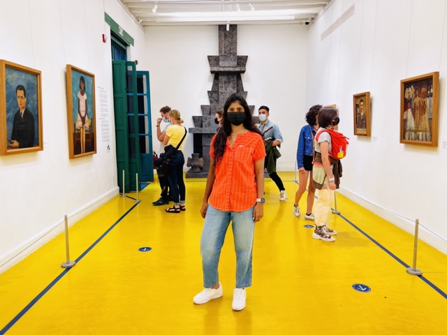 Inside Frida's house