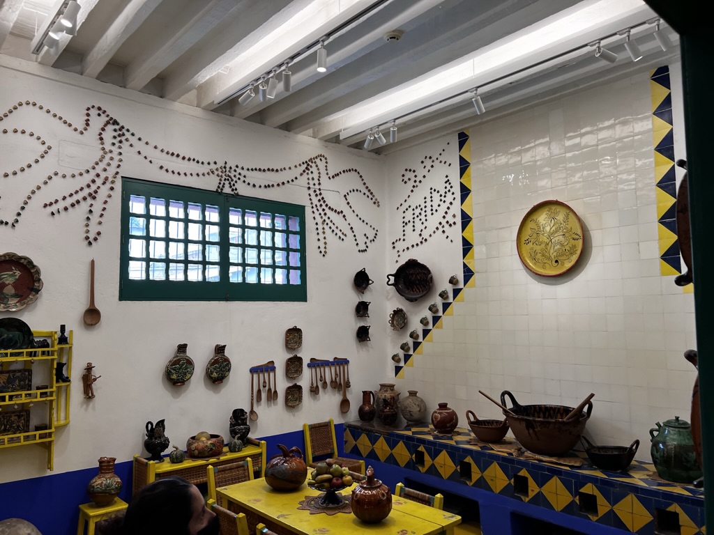 Inside Frida's house view 1